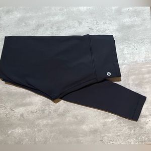 Lululemon Athletic Align Low-Rise Black Leggings Size 6